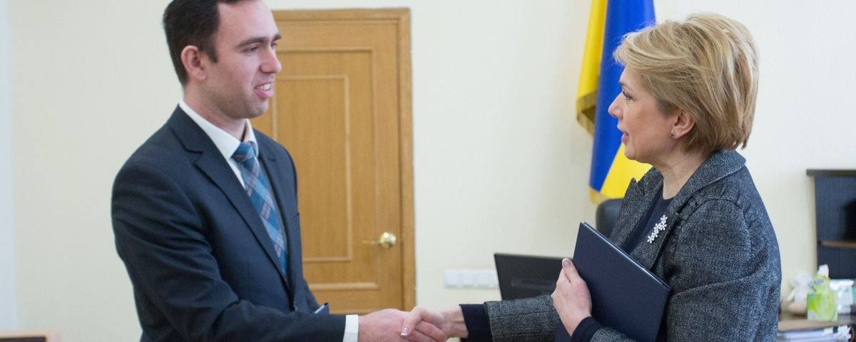«Плагіат – це не лише скандал, це обвал рейтингу»