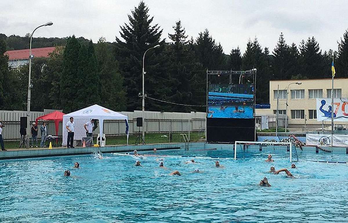У Львові відбувся міжнародний турнір з водного поло