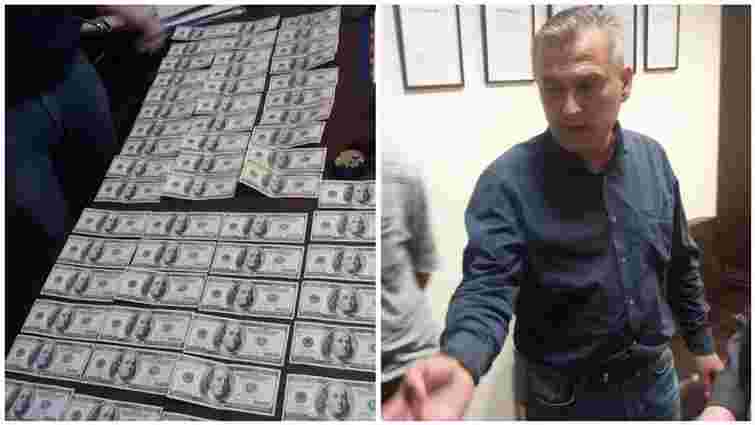 У Кропивницькому місцевого депутата від БПП затримали на хабарі у 5 тис. доларів