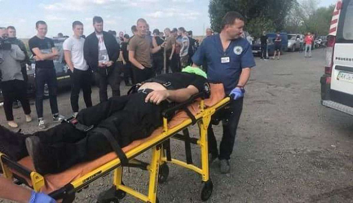 На Харківщині сталася бійка зі стріляниною під час спроби рейдерів захопити зерносховище