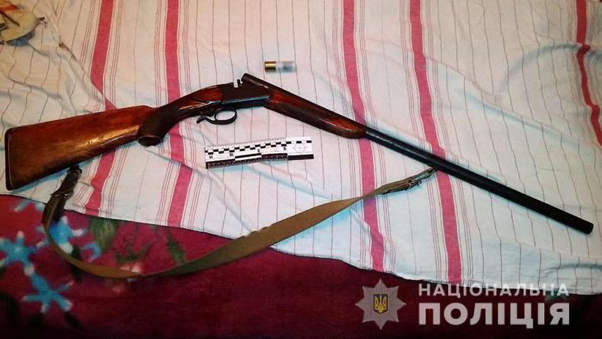 На Закарпатті боржник стріляв по комунальниках, які хотіли відключити його від електромережі