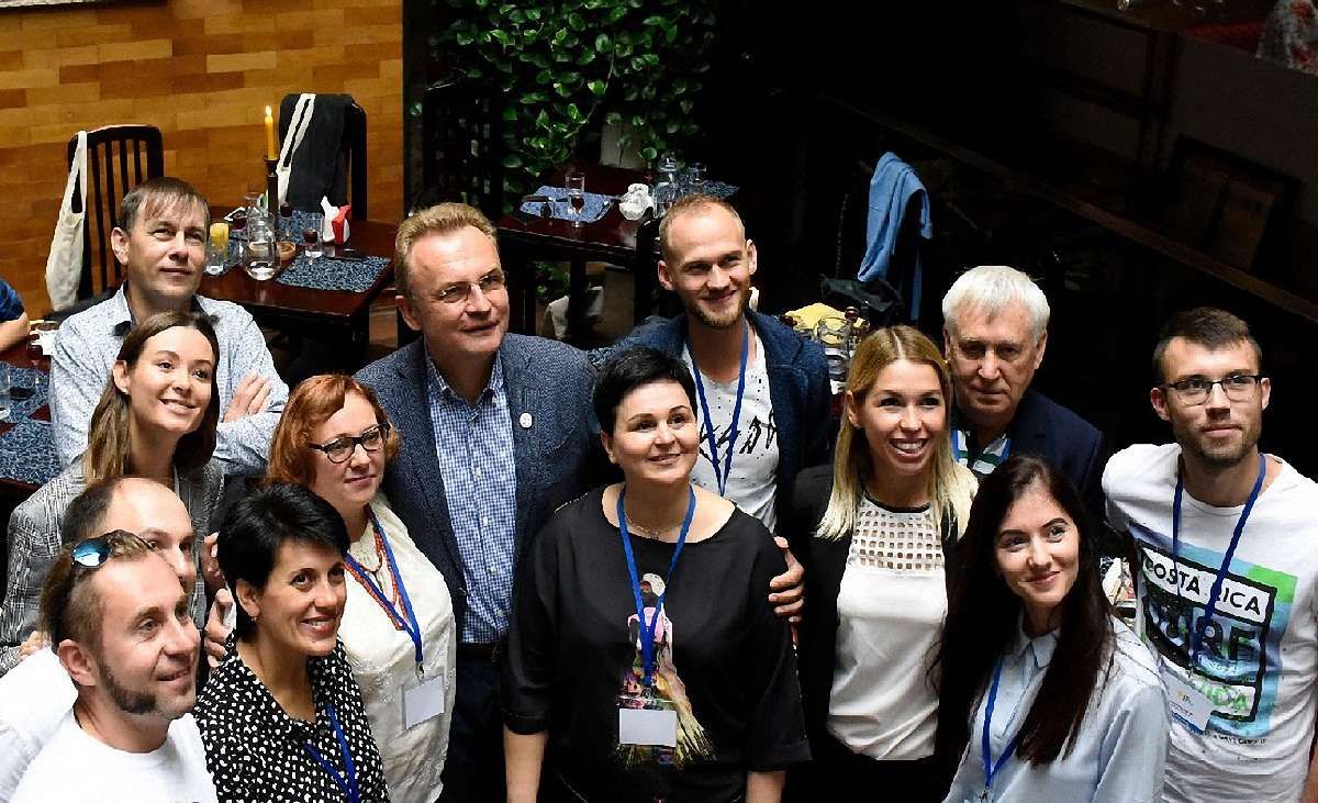 Андрій Садовий зустрівся з десятьма найкращими вчителями України