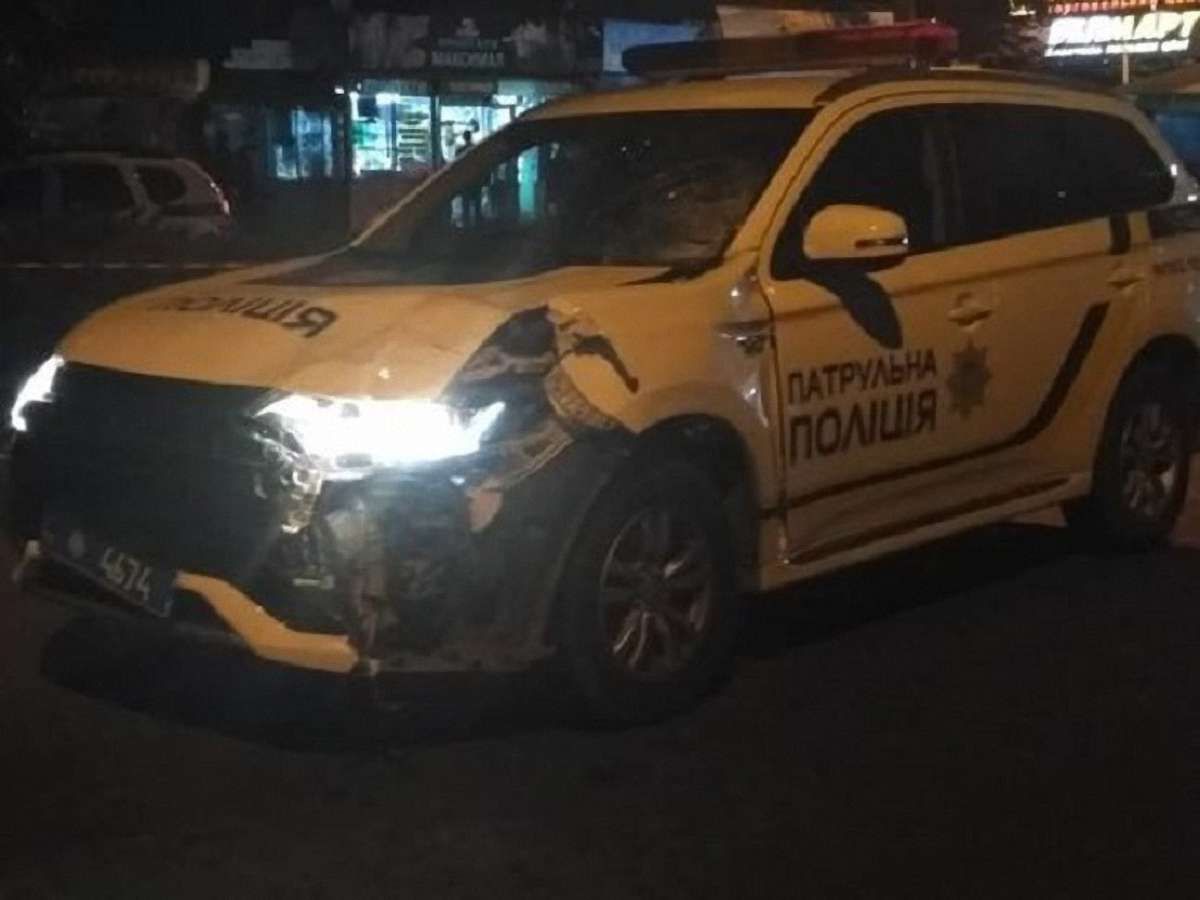 У поліції розповіли подробиці смертельної ДТП з поліцейськими в Чернівцях
