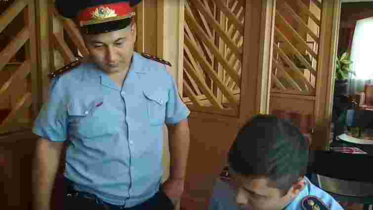 У Казахстані поліція затримала українського журналіста