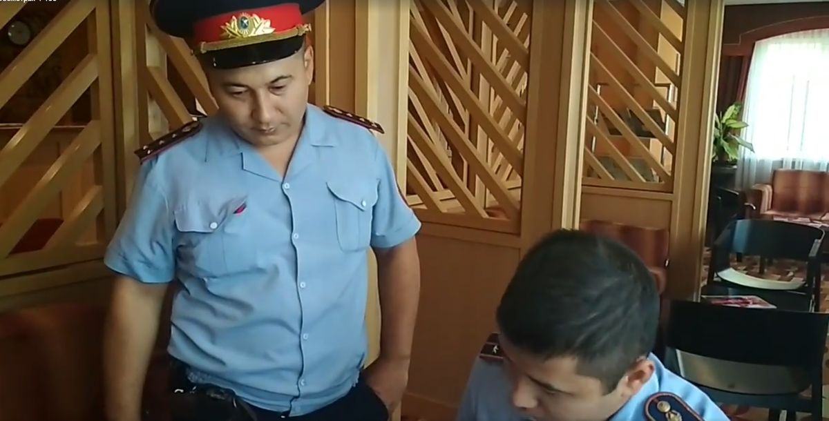У Казахстані поліція затримала українського журналіста