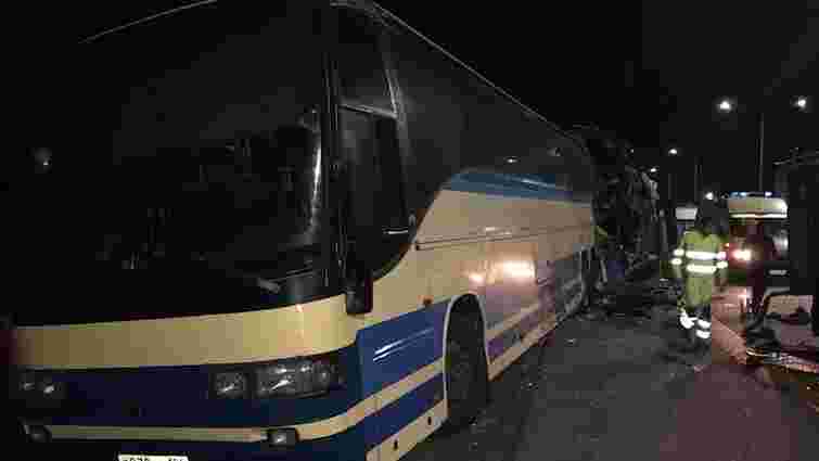 В Росії внаслідок зіткнення двох пасажирських автобусів загинули п’ятеро людей