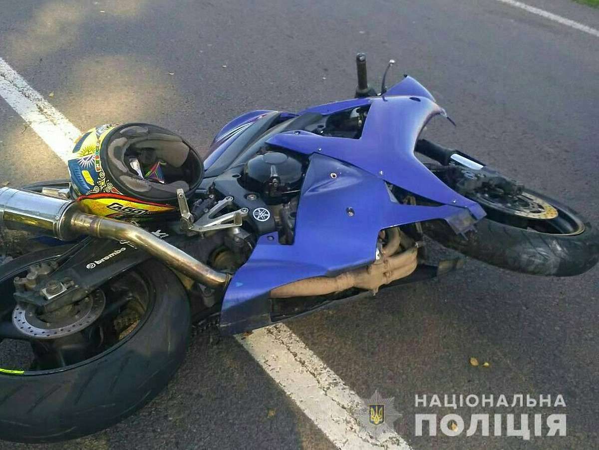 У Стрийському районі 19-річний пасажир мотоцикла потрапив в реанімацію після ДТП