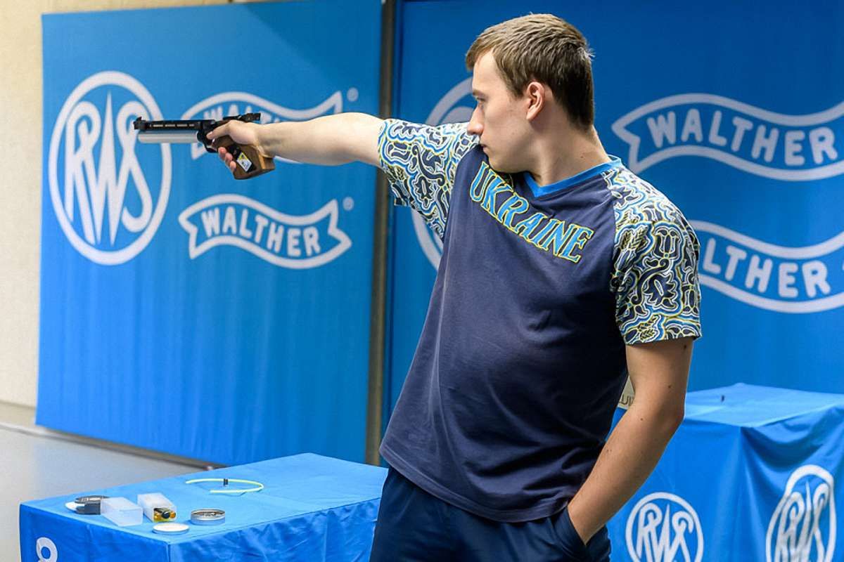 Чемпіон світу з кульової стрільби допоміг львівським патрульним затримати порушника