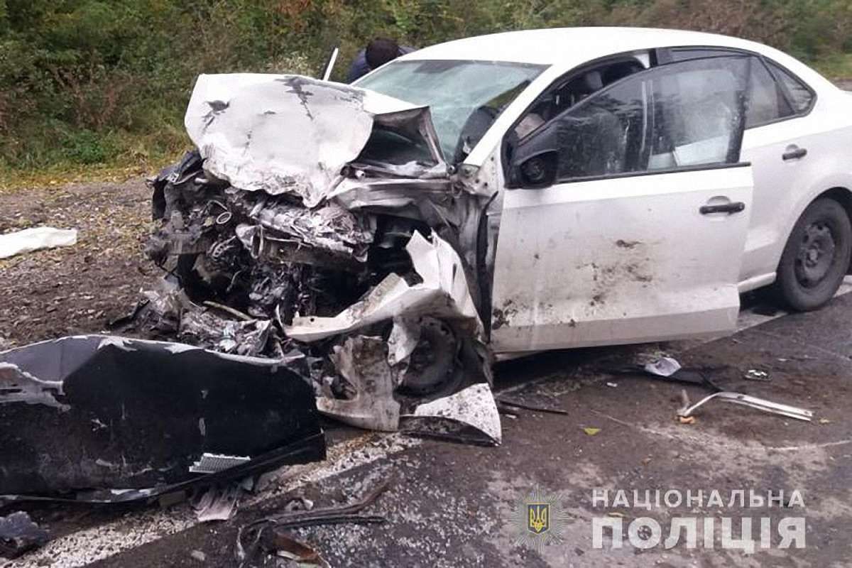 Троє людей загинули в нічній ДТП на Тернопільщині