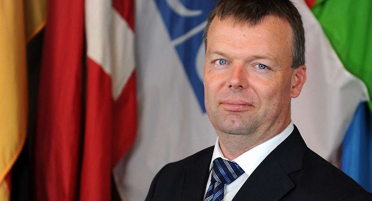 Александр Хуг йде з посади заступника голови місії ОБСЄ в Україні