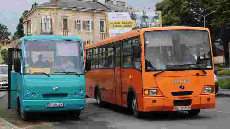 Після скарг пасажирів у Дрогобичі звільнили шість водіїв маршруток