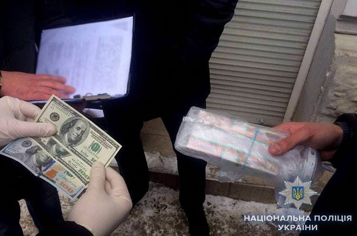 Львівський суд оштрафував працівника служби ветсанконтролю на 25,5 тис. грн за хабар

