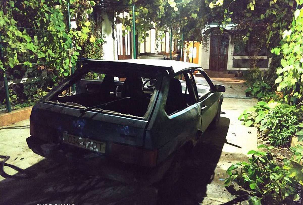 На Одещині підірвали автомобіль місцевої посадовиці