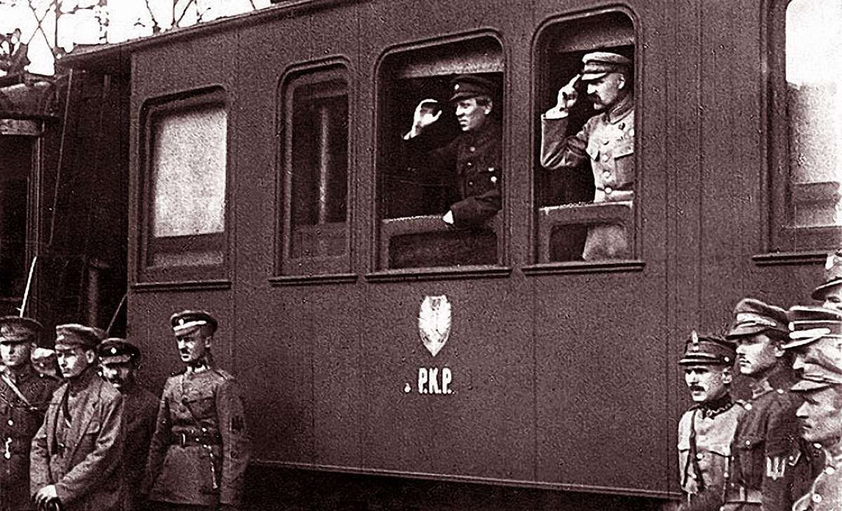 Нескінченний урок історії