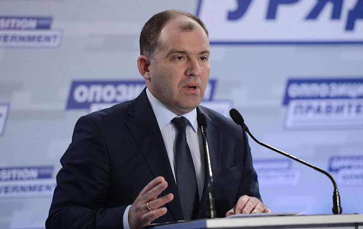 Верховна Рада не змогла зняти депутатську недоторканність з «опоблоківця» Дмитра Колєснікова