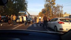 «Люди вже звикли митися у ложці води»