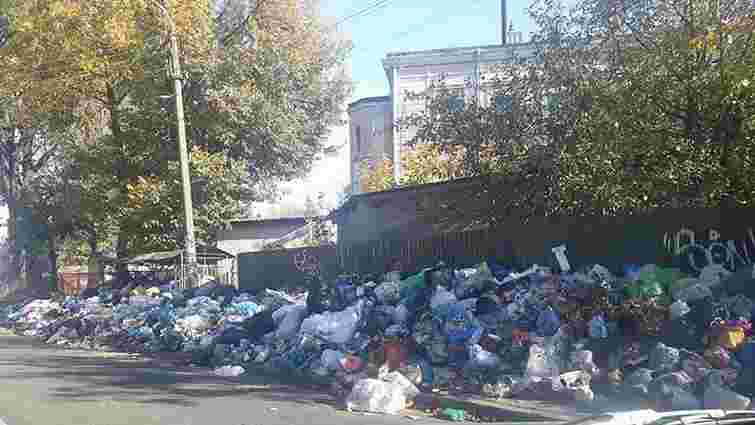 Суд дозволив вивозити відходи на Дрогобицьке сміттєзвалище