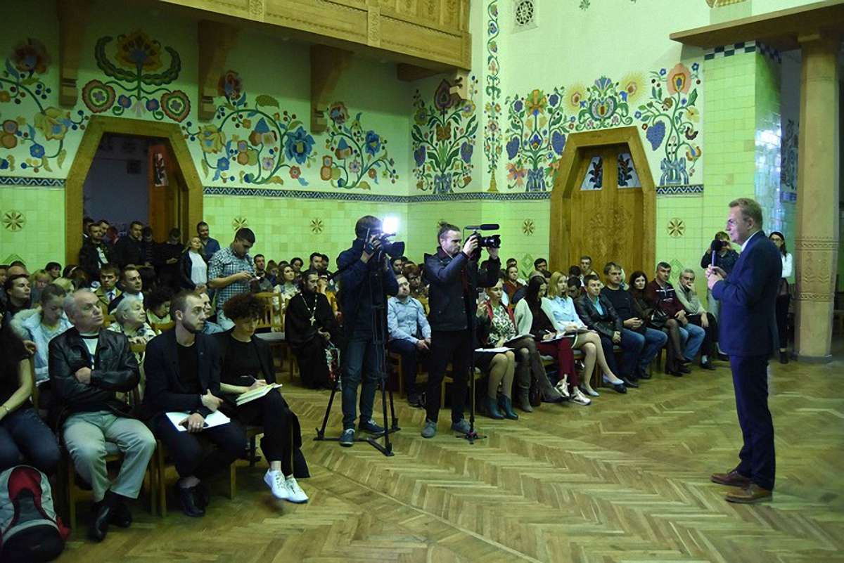 У Полтаві Андрій Садовий розповів про стратегію розвитку Львова