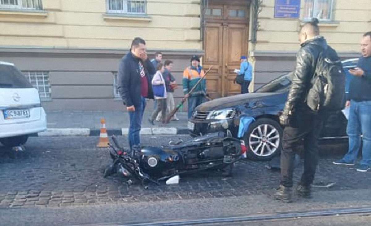 На Сокальщині у ДТП загинув водій мопеда