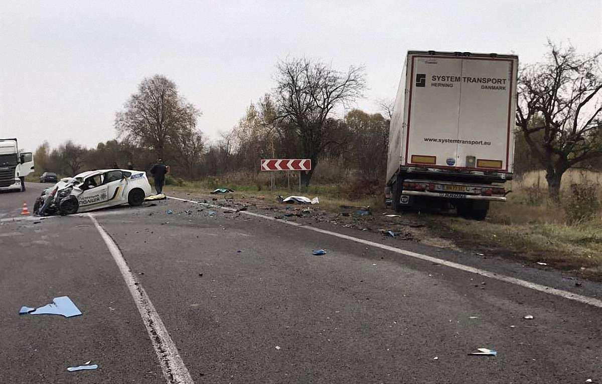 У лікарні помер 31-річний львівський патрульний, який постраждав у ДТП з фурою