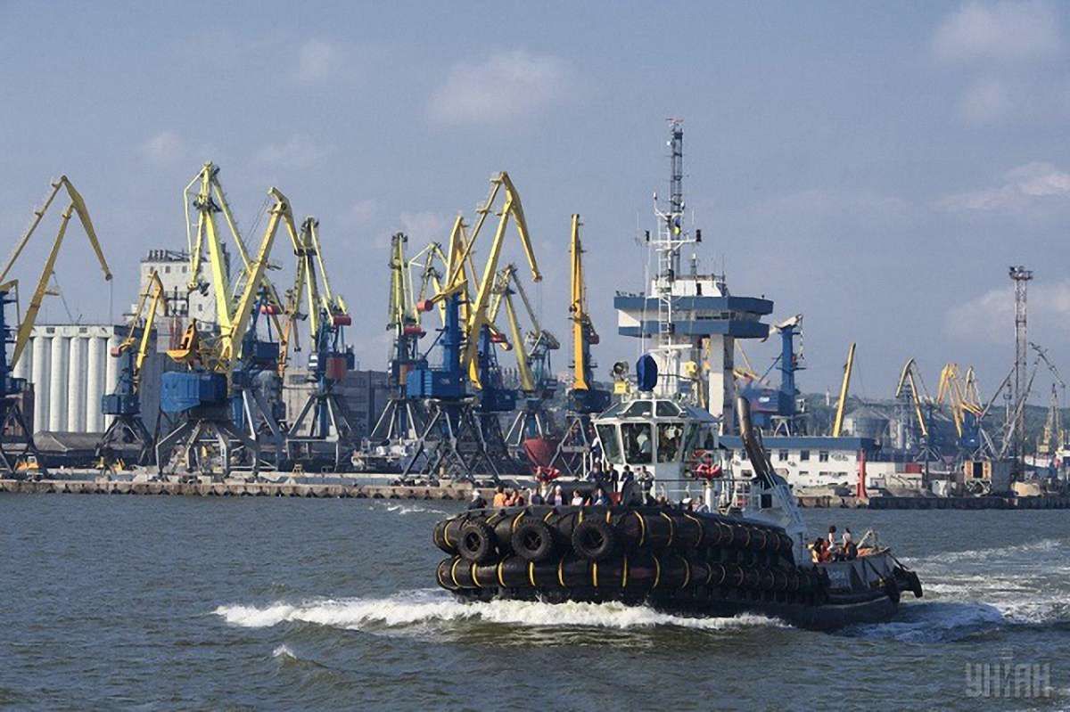 Володимир Омелян розповів, скільки втратили українські порти через дії РФ в Азові