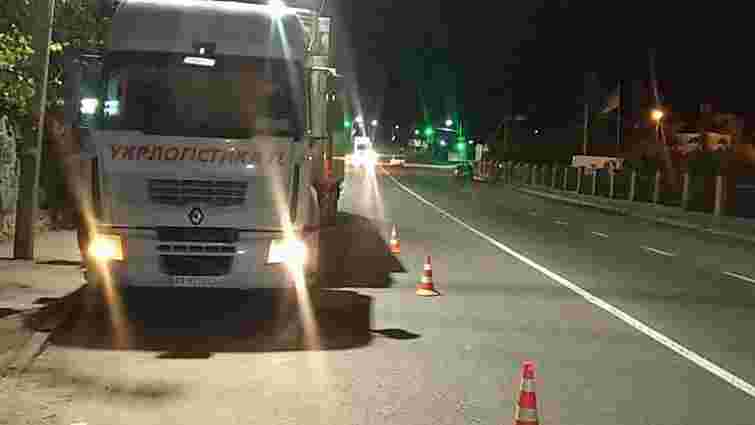 Поліція розшукує винуватця смертельного наїзду на водія фури біля Львова