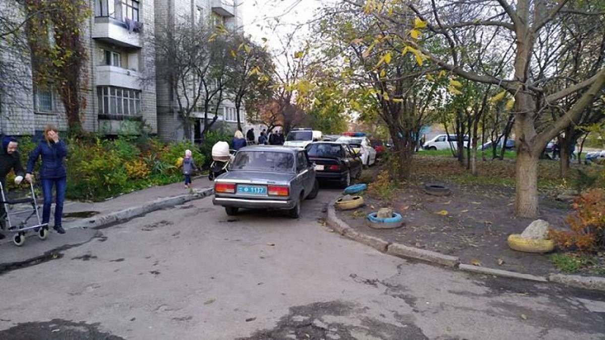 У Львові під час сімейного конфлікту 21-річний син ножем убив батька