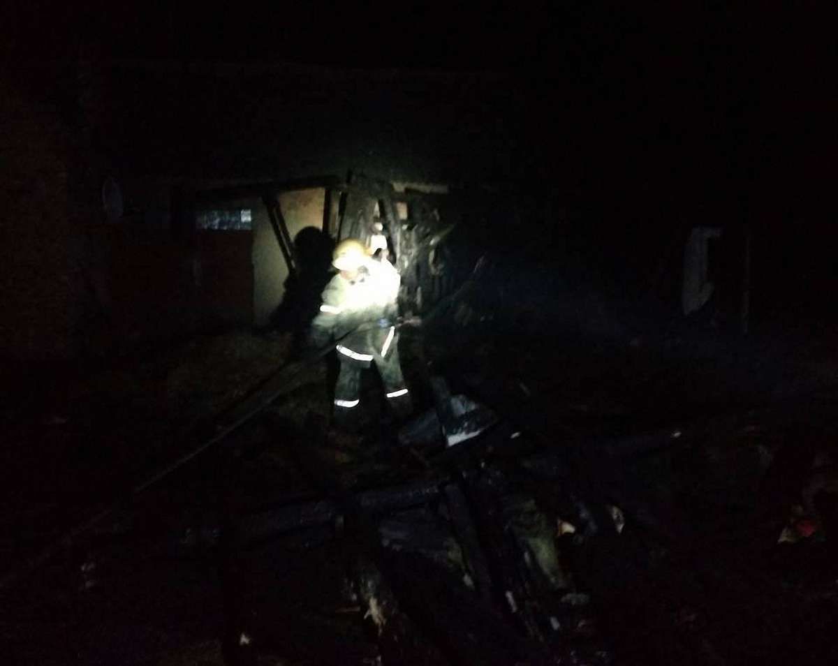 Через пожежу в Яворівському районі двоє людей отримали опіки