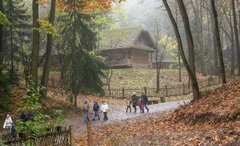 Село посеред міста