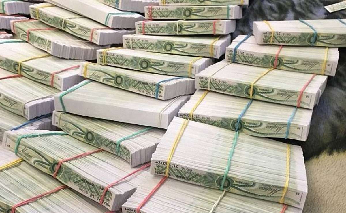 За незаконне виготовлення акцизних марок 25-річна львів'янка отримала випробувальний термін