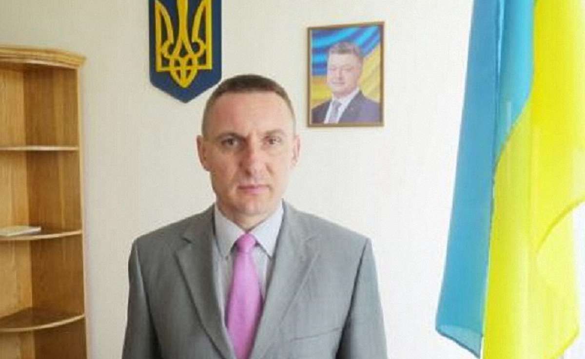 Затриманому на хабарі голові Радехівської РДА призначили 141 тис. грн застави