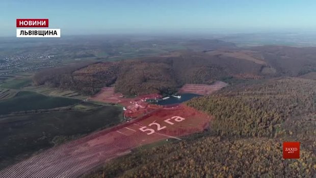 Готель Кривецького у селі Стрілки розширюється, використовуючи ділянки атовців