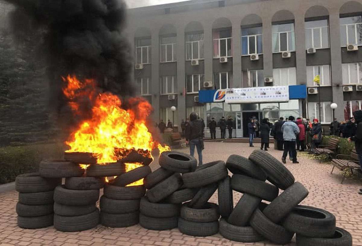 У Кривому Розі почалися протести через зрив опалювального сезону