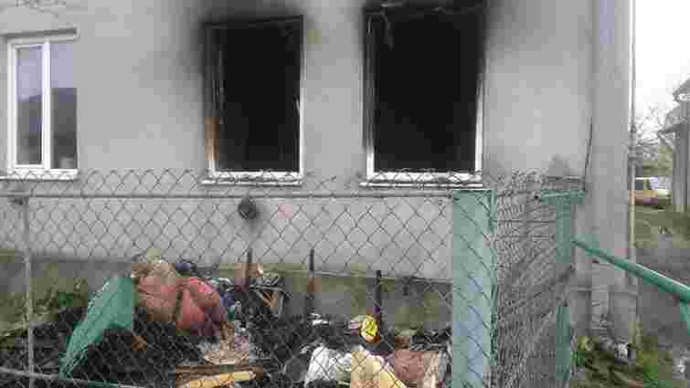 У Жовкві під час пожежі в житловому будинку врятували 82-літню жінку