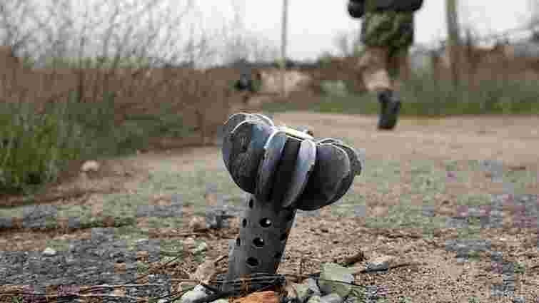 На Донбасі під час обстрілів російських військ загинув український вояк