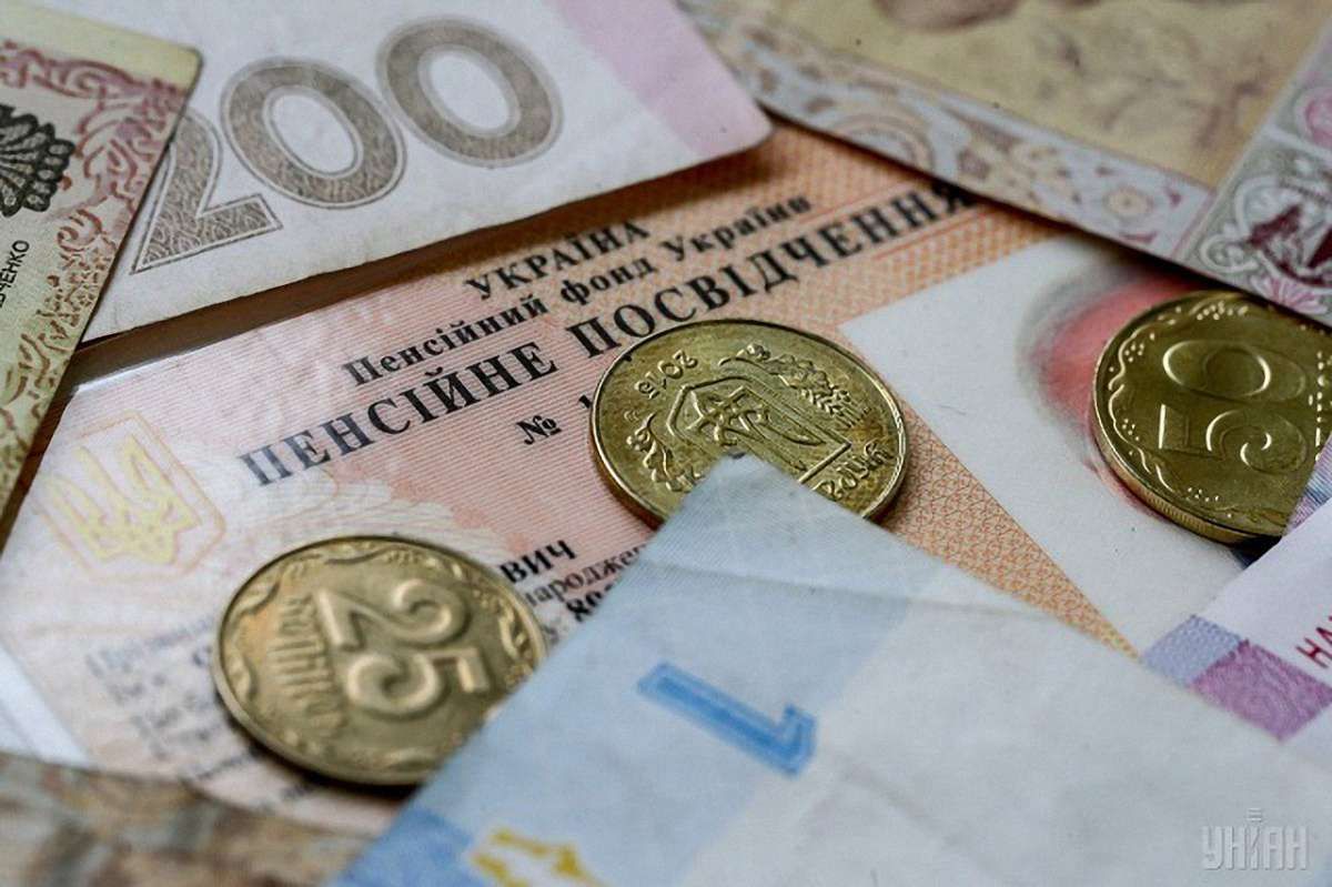 Пенсії за останні роки найбільше зросли у суддів та прокурорів