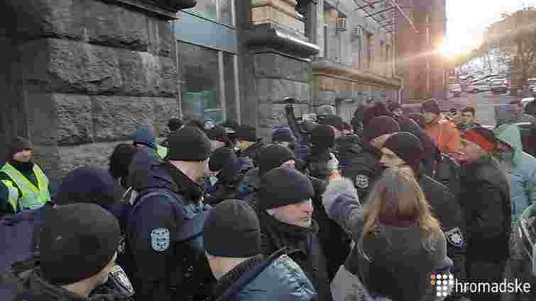 Поліція у Києві затримала помічника Надії Савченко