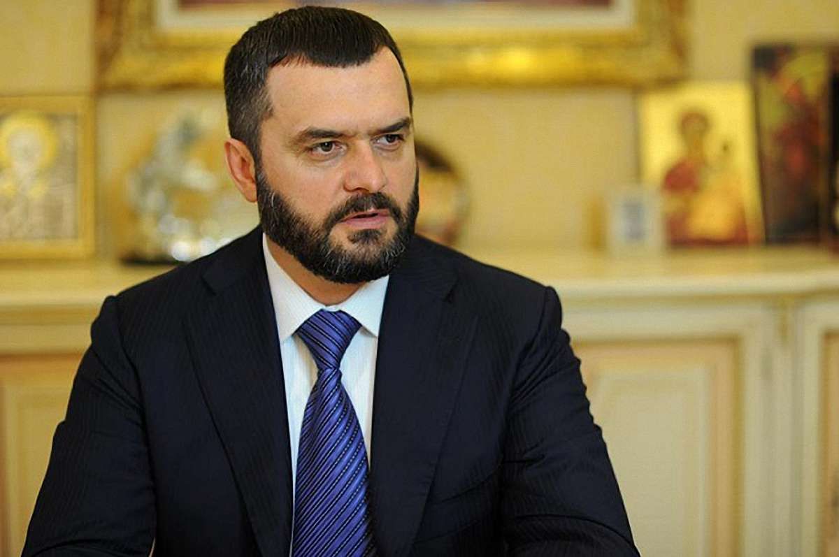 Екс-очільника МВС Віталія Захарченка підозрюють у відмиванні понад 10 млрд гривень
