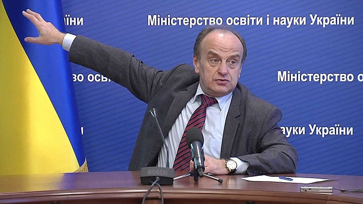 Кабмін звільнив першого заступника міністра освіти, сина якого звинуватили у грабежі