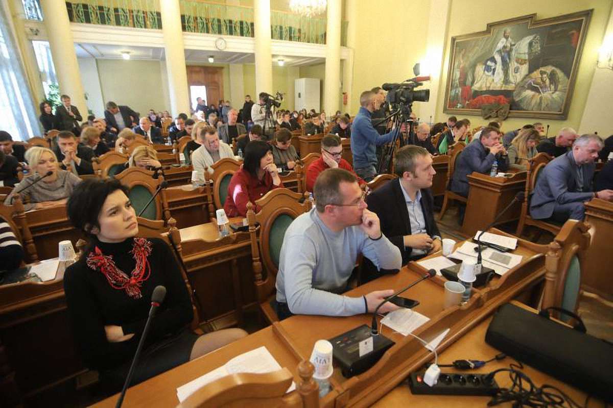 Львівська міськрада звернулася до МЗС із закликом розірвати дипломатичні відносини з Росією