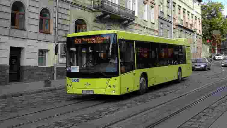 У віддалені райони Львова запустять великі автобуси