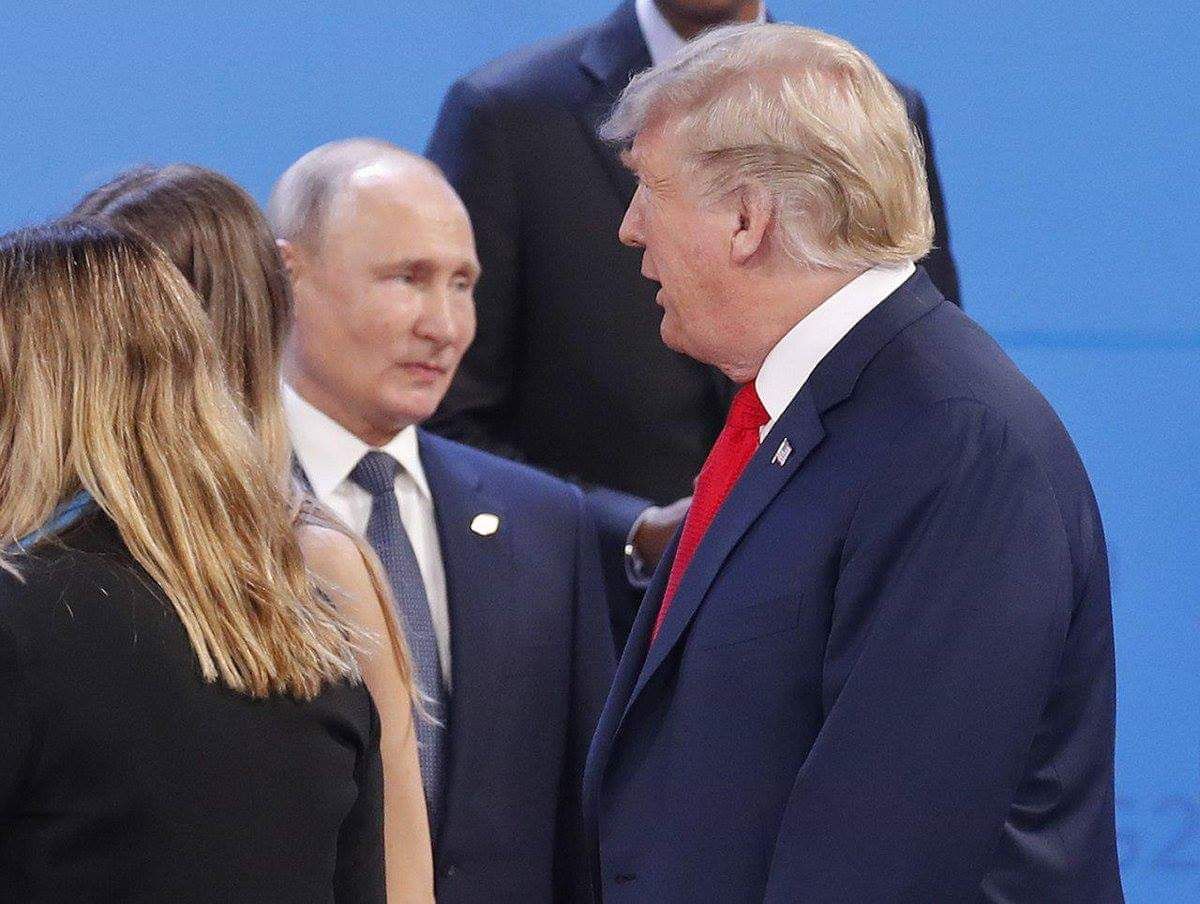 Трамп проігнорував Путіна на церемонії фотографування лідерів країн G20