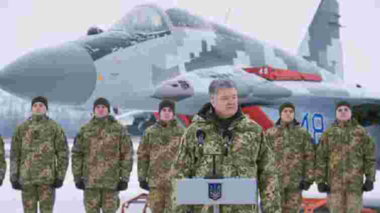 Порошенко назвав кількість озброєння РФ на кордонах з Україною, на Донбасі та в Криму