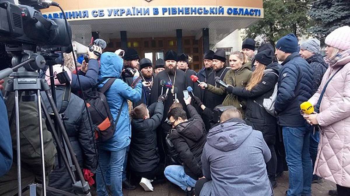 СБУ допитала 12 рівненських священиків УПЦ (МП)