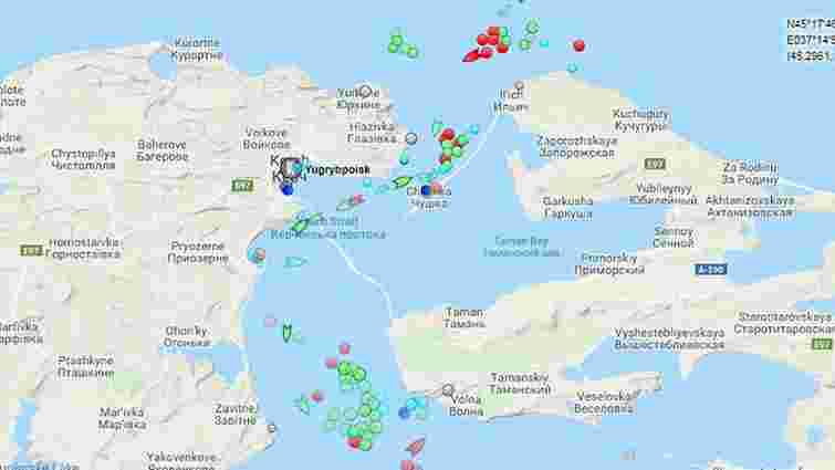 Росія заблокувала рух майже півтори сотні кораблів поблизу Керченської протоки
