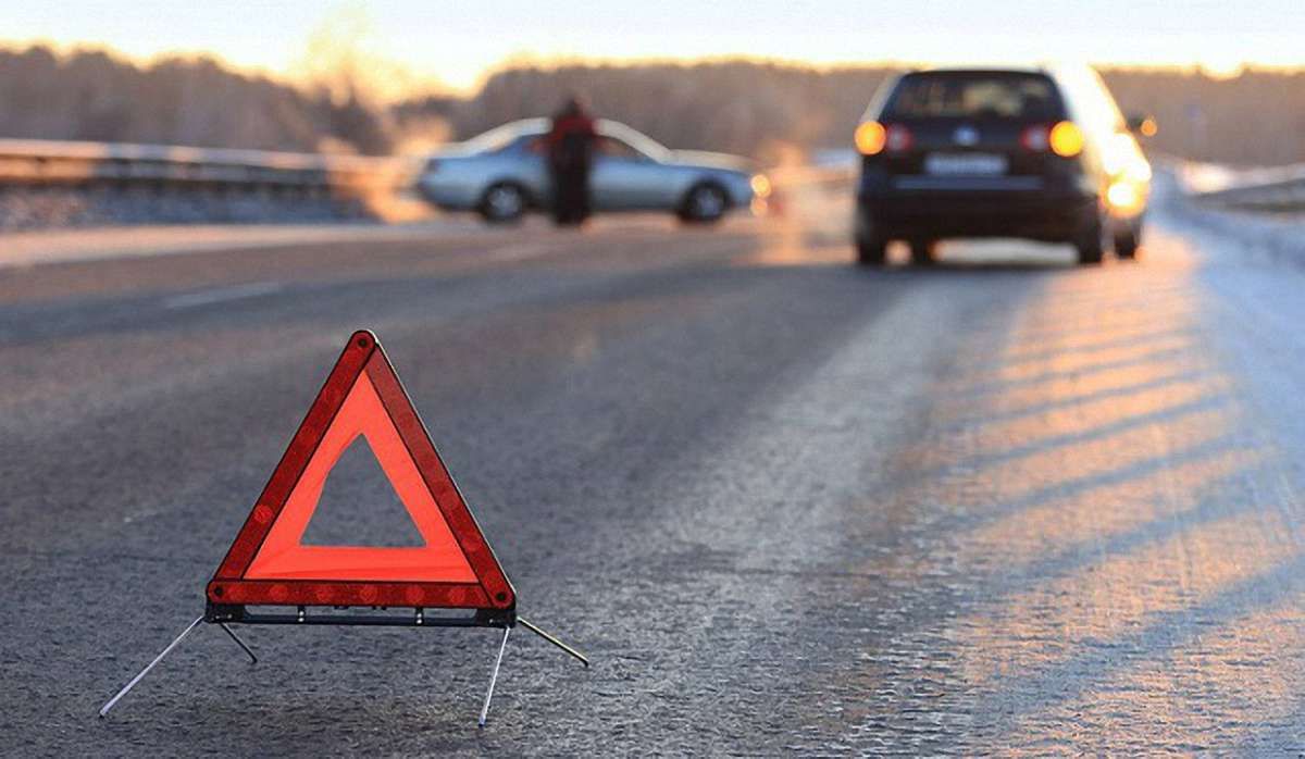 На Закарпатті розлючений водій збив насмерть свою сестру та травмував ще чотирьох людей