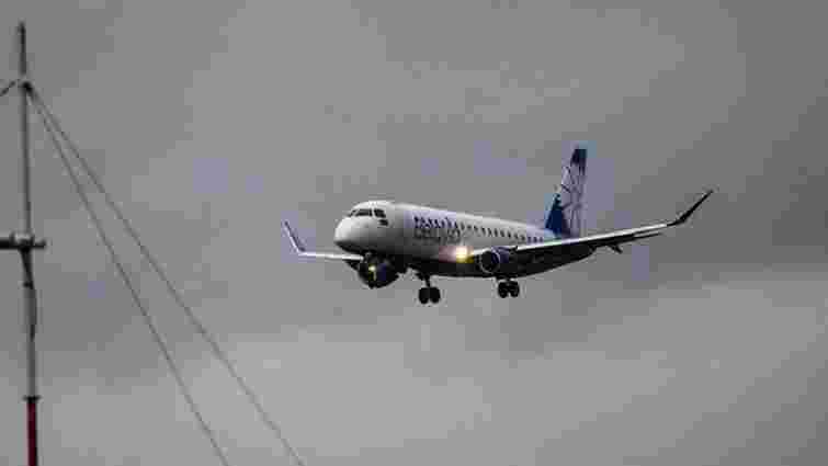Під час посадки в «Борисполі» білоруський літак викотився за межі посадкової смуги