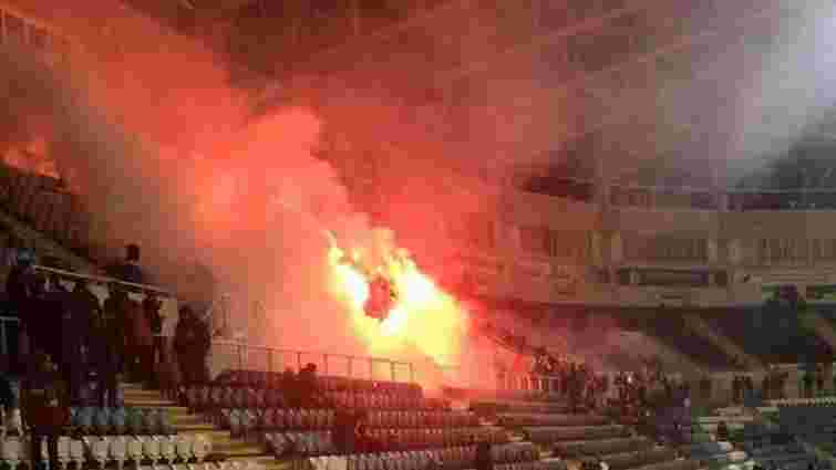 Поліція Одеси оприлюднила фотодокази вандалізму футбольних ультрас на стадіоні «Чорноморець»