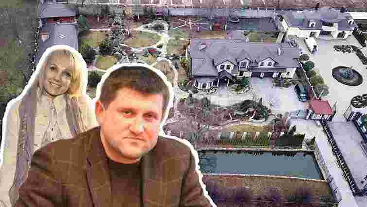 Сім'я розшукуваного екс-голови «Укртранснафти» зняла арешт з його маєтку 