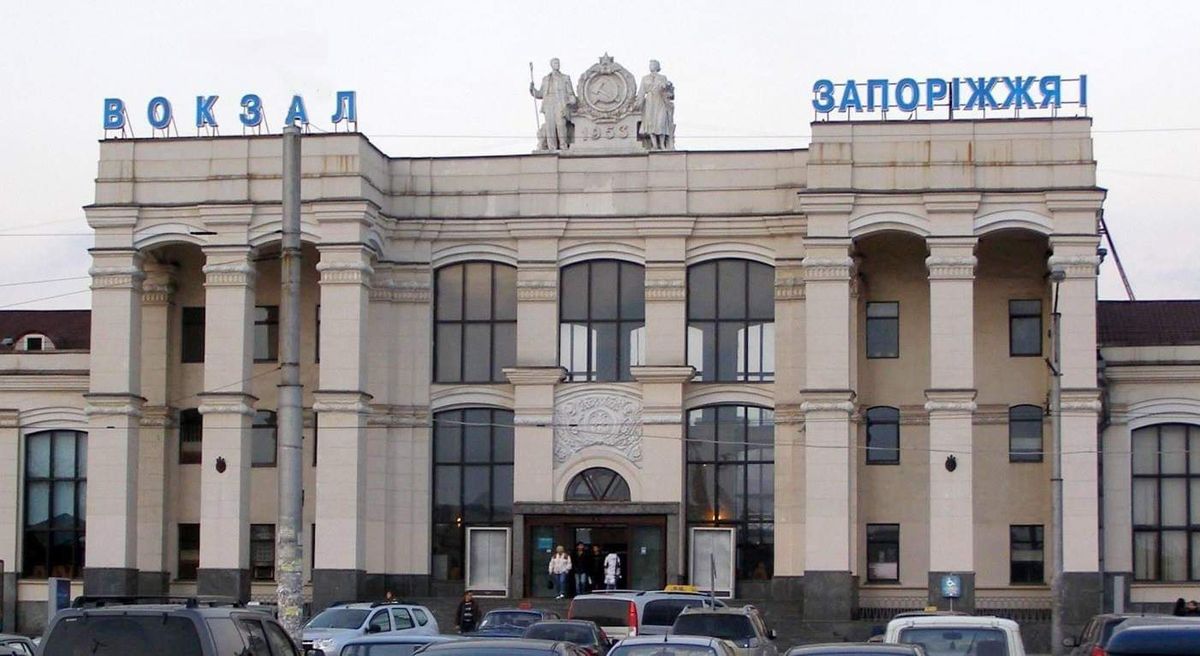 «Укрзалізниця» запустила прямий потяг з Ужгорода до Запоріжжя